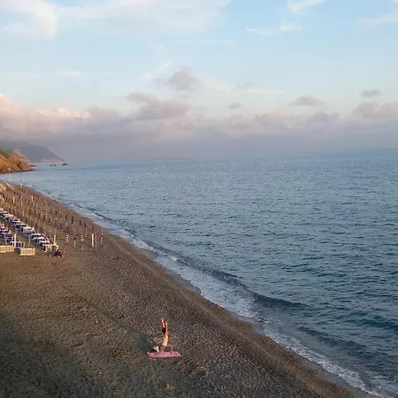Ai Sugheri Deiva Marina