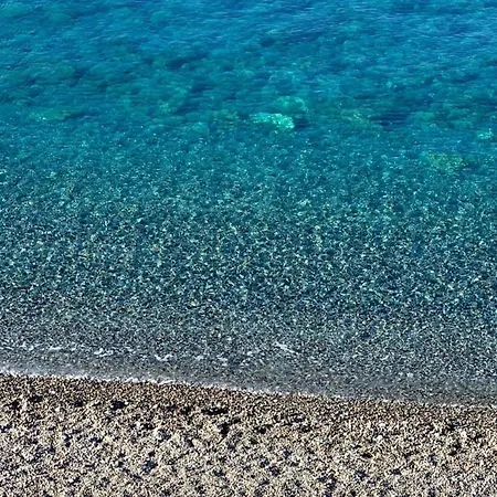 Ai Sugheri Apartmán *